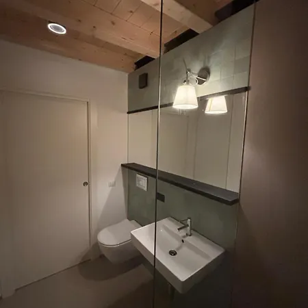 Casa Otto Holiday home Oggebbio